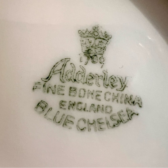 Antique 1789 Adderley Fine Bone China Blue Chelsea‎ Creamer Embossed Blue Flower - Picture 7 of 9